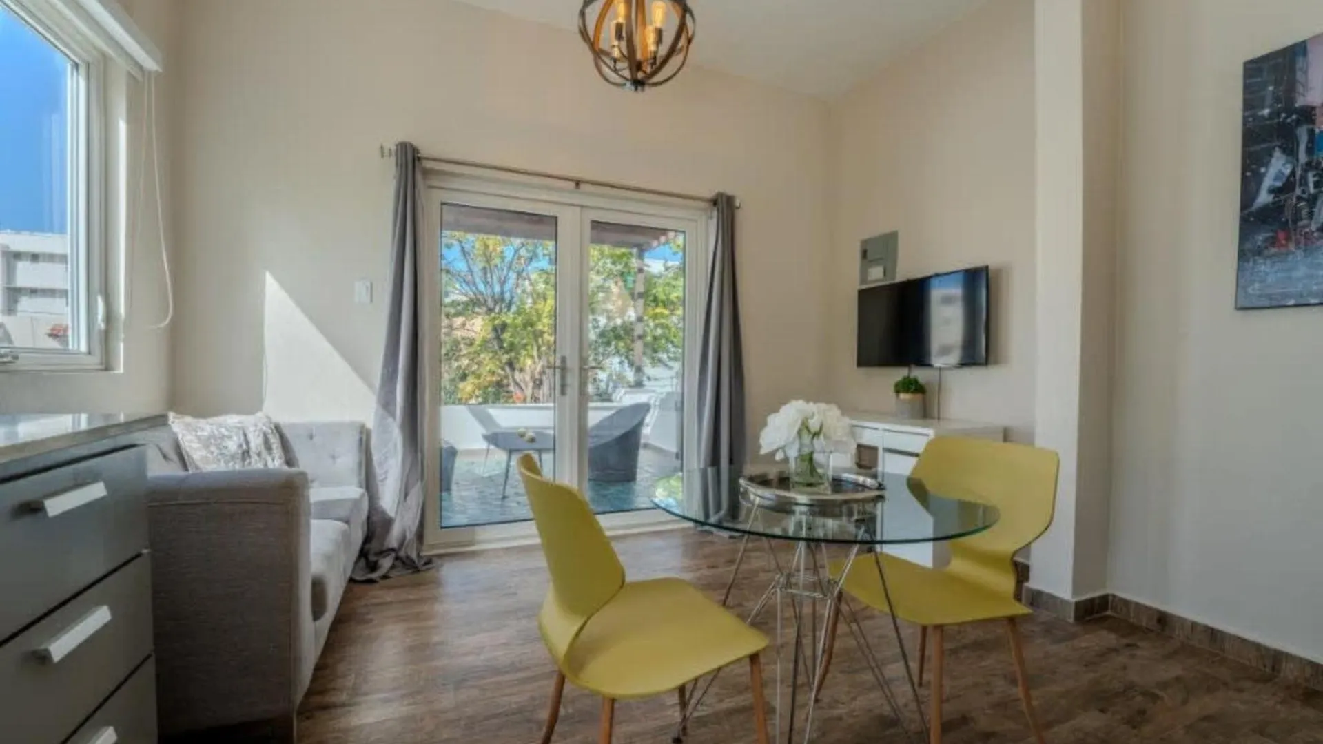 La Mona Loiza Apartment Complex By Stay With Bear San Juan Porto Rico